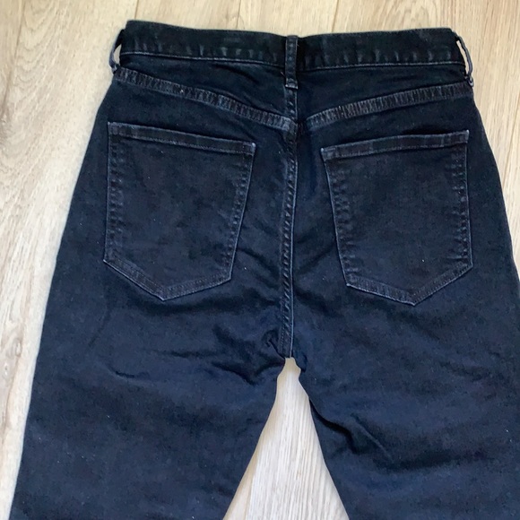Mid-Rise Skinny Ankle Jean with Raw Hem Sz 27 - Picture 4 of 8